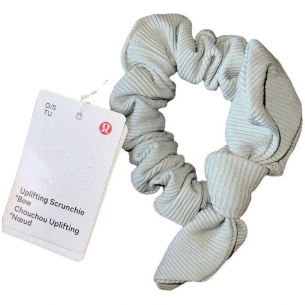 NWT Lululemon Uplifting Scrunchy Bow - Green